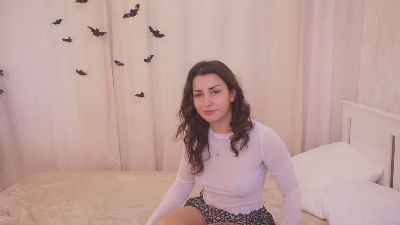 NickyHence webcam model stream image