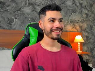 Cameron Pierce webcam flirt4free model stream image