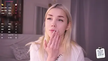 LilianBenskin webcam stripchat model stream image