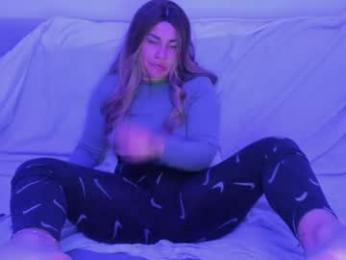 miakittyy webcam model stream image