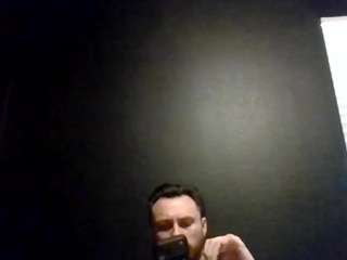tallhungcloudyy webcam model stream image