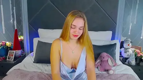 LollaYang webcam model stream image