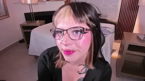 NattashaHotson webcam model stream image