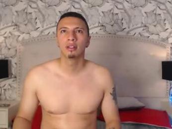 lunaykross webcam model stream image