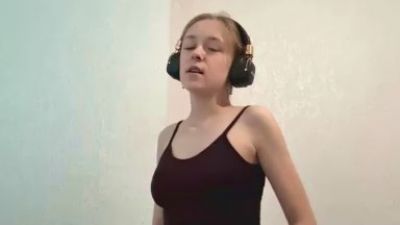 KayceFindlen webcam cam4 model stream image