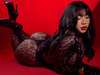 EvaParkert webcam model stream image