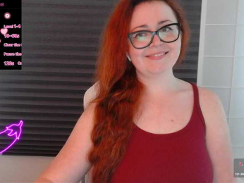 NicoleBunny24 webcam bongacams model stream image