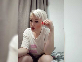Frosyaburlakova webcam model stream image