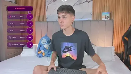 DustinLevine webcam stripchat model stream image