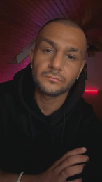 Durii4 webcam model stream image