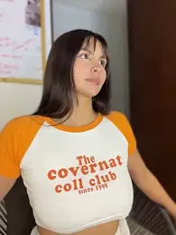 ameliayourfav1 webcam model stream image