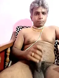 Remo0 webcam model stream image