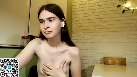ShiningShyGirl webcam model stream image