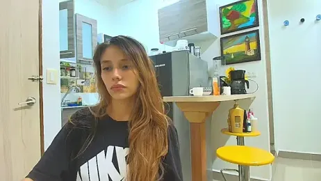 Alaiapink webcam model stream image
