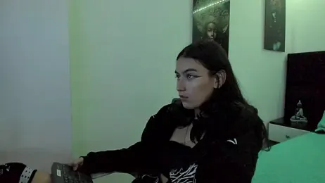 namiiwhite webcam model stream image