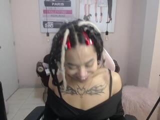 Violet Suky webcam model stream image