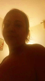 Piccolamonella webcam model stream image