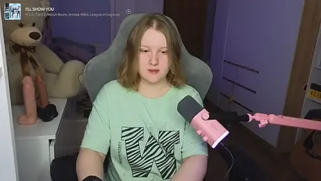 OliviaBlade webcam stripchat model stream image