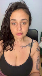 Queeny666 webcam model stream image