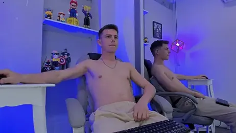 Oliverstonx webcam model stream image