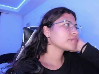 lady-brownnnn webcam camsoda model stream image