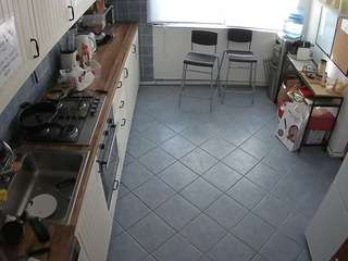 voyeurcam-julmodels-kitchen-2 webcam model stream image