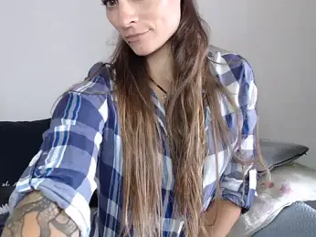naikah714 webcam model stream image