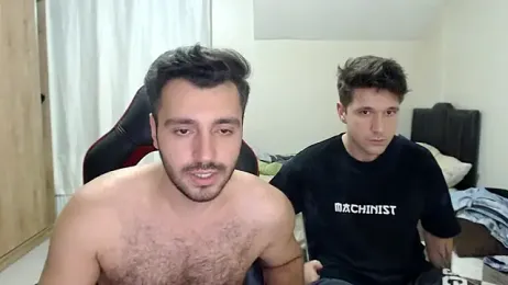handsomeee04 webcam model stream image