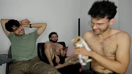 crisandrews webcam stripchat model stream image