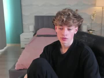 lovely_kevin_ webcam model stream image