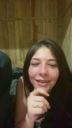 Claraa21 webcam model stream image