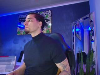 Camilo Alvarezz webcam model stream image