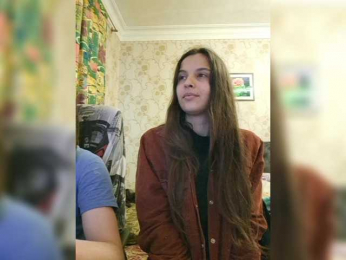 Love_Crew webcam bongacams model stream image