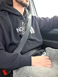 Zeefy webcam stripchat model stream image