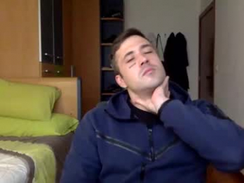 bbnamelezz webcam chaturbate model stream image