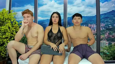 Mio_Party webcam model stream image