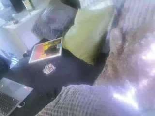 juliwcharles webcam model stream image