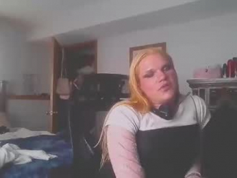 babydoldee15277 webcam model stream image