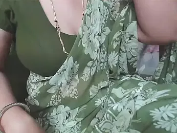 sunitha-3 webcam model stream image