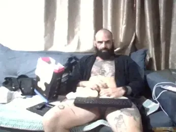 Trizalhard webcam model stream image
