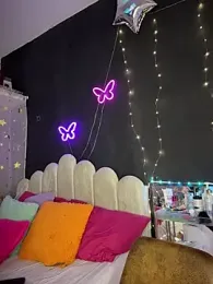 AlisonHoot69 webcam stripchat model stream image