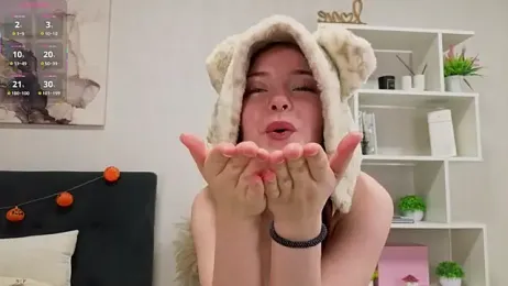 IsabellLongin webcam stripchat model stream image