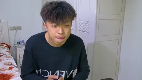 Chocolates-001 webcam model stream image