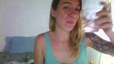 Nena_Misteriosa webcam cam4 model stream image