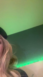 Meadowmoon3 webcam model stream image