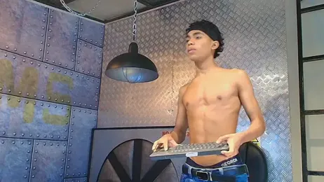 AlanCutee webcam stripchat model stream image