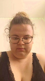 NIKIJOANA webcam model stream image