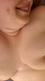 NIKIJOANA webcam model stream image