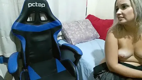 RivotrilCasal webcam model stream image