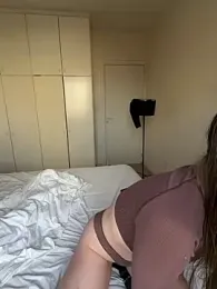 ElenaRebelle webcam model stream image